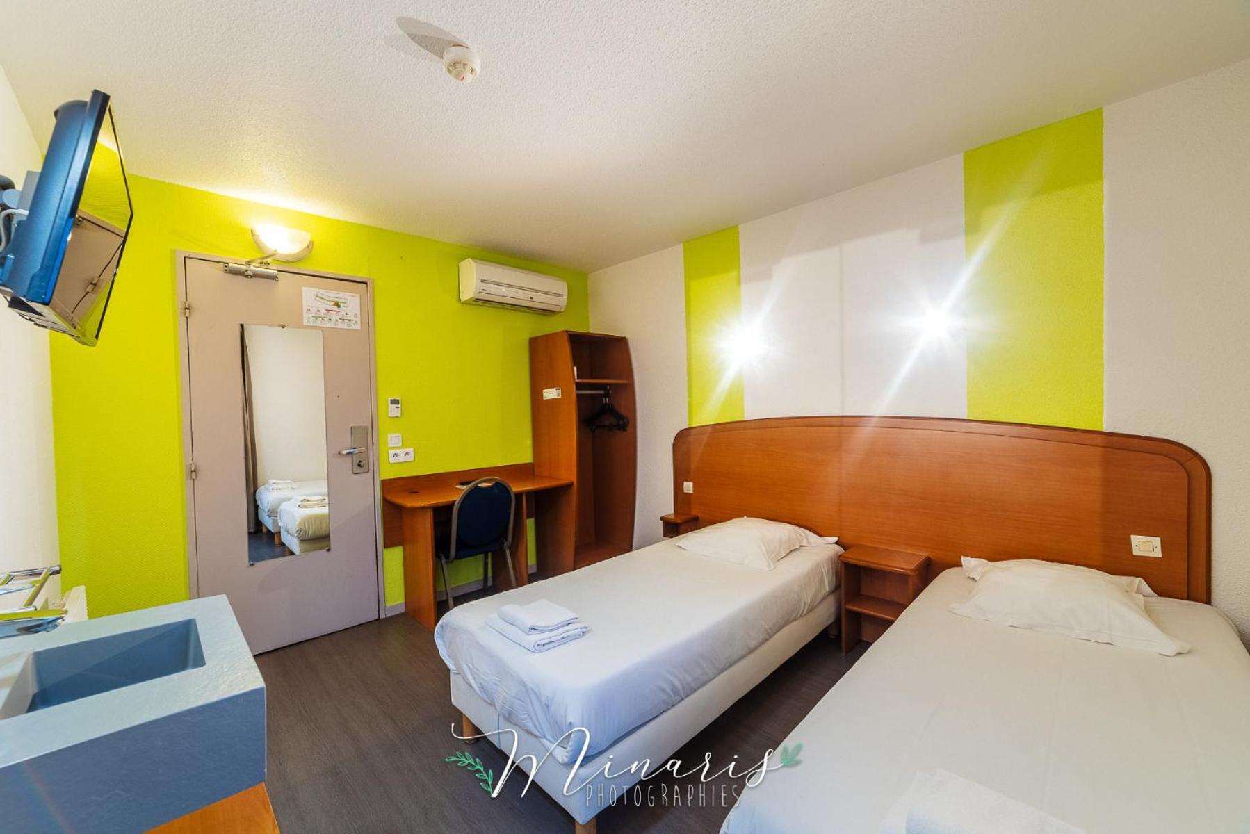 B Hotel Troyes Aeroport La Chapelle-Saint-Luc Dış mekan fotoğraf